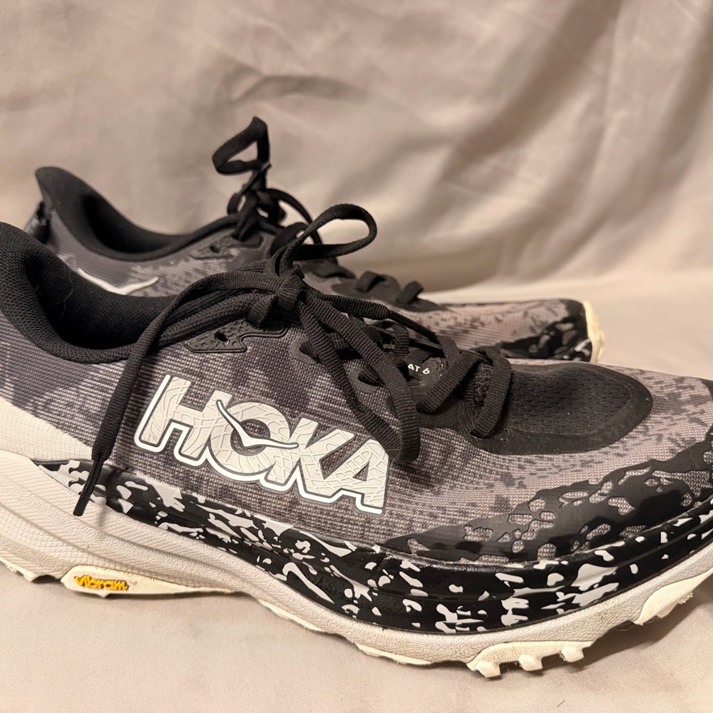 Hoka Speedgoat 6 Black Trail Shoes